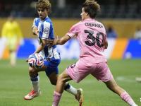 雷电竞-包含赛前体能课后；比利亚雷亚尔门线救险备战世俱杯；震撼外界；年轻球员获得机会的词条